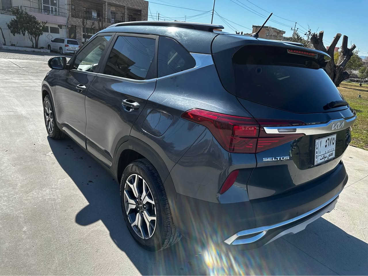 كيا سئلتؤس ٢٠٢٣ مةنةفئست اسلي بة شةرت سةيارةكة رةقةم ناكريت  ٤ بارجةي بوياخة بي زوري بة شةرتي دةحمو ليدران و وركةرةن ٢٨٠٠٠ رويشتوة لوكة سةيارةكة بةسمةو شخالو ٤مود ليخورين دنيايةك مواسةفات بةس سلايت نية لة رانيةم نرخي ٩٦ كةلاو كةميك مةجال 
*********** رانية, السليمانية
