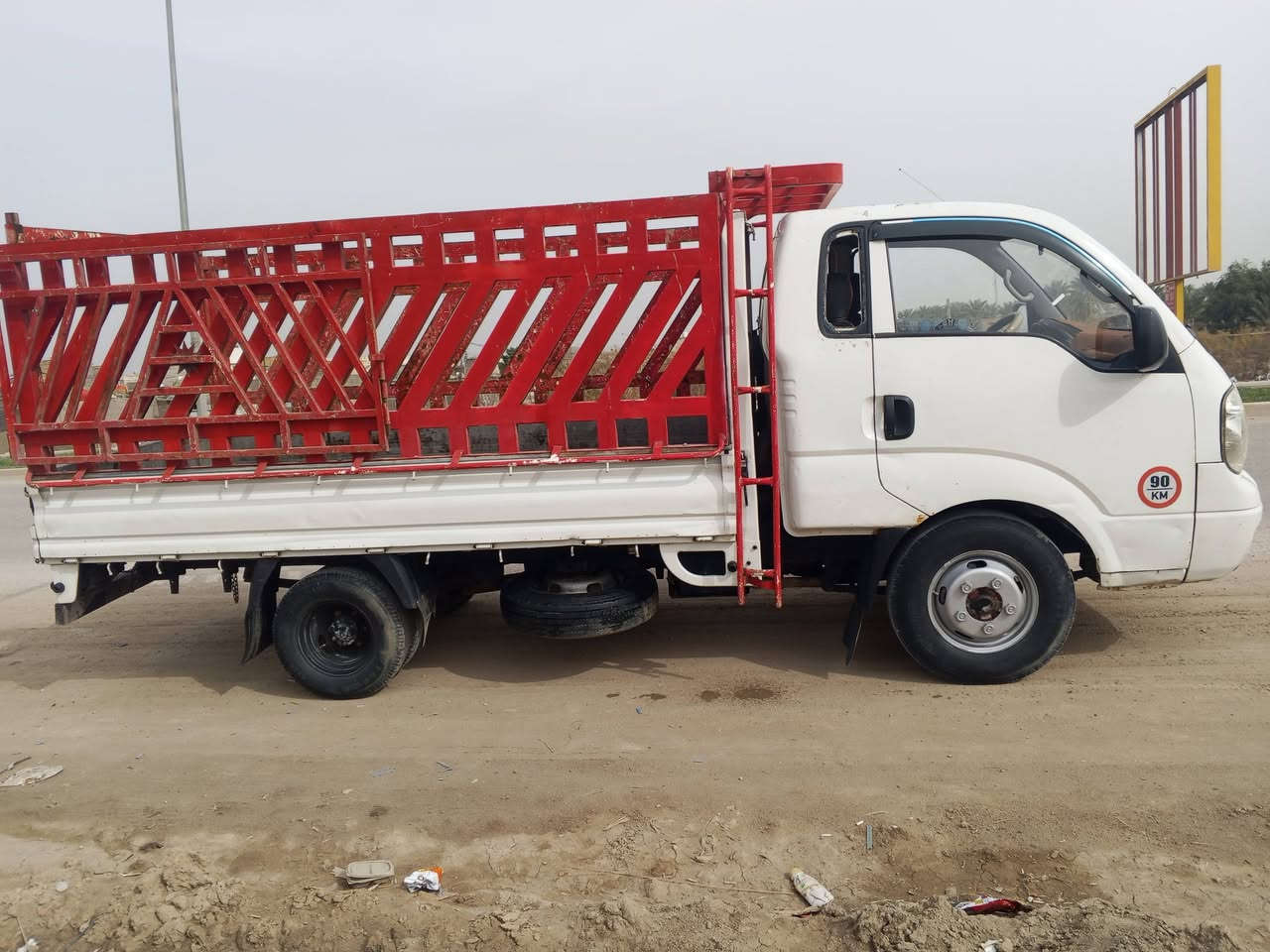 السلام عليكم كيه فحل للبيع مديل 2010 السياره بسمي سنويه لل31 ارقام جديده مكينه كير اكسل خير من الله سياره جاهزه تخم تاير كهربائيات كلها شغاله السياره مابيها نقص مكاني حله ابو خستاوي قرب شارع 100 السعر 100 وبيها مجال الاستفسار علا هاذه الرقم ‏‪***********‬‏
