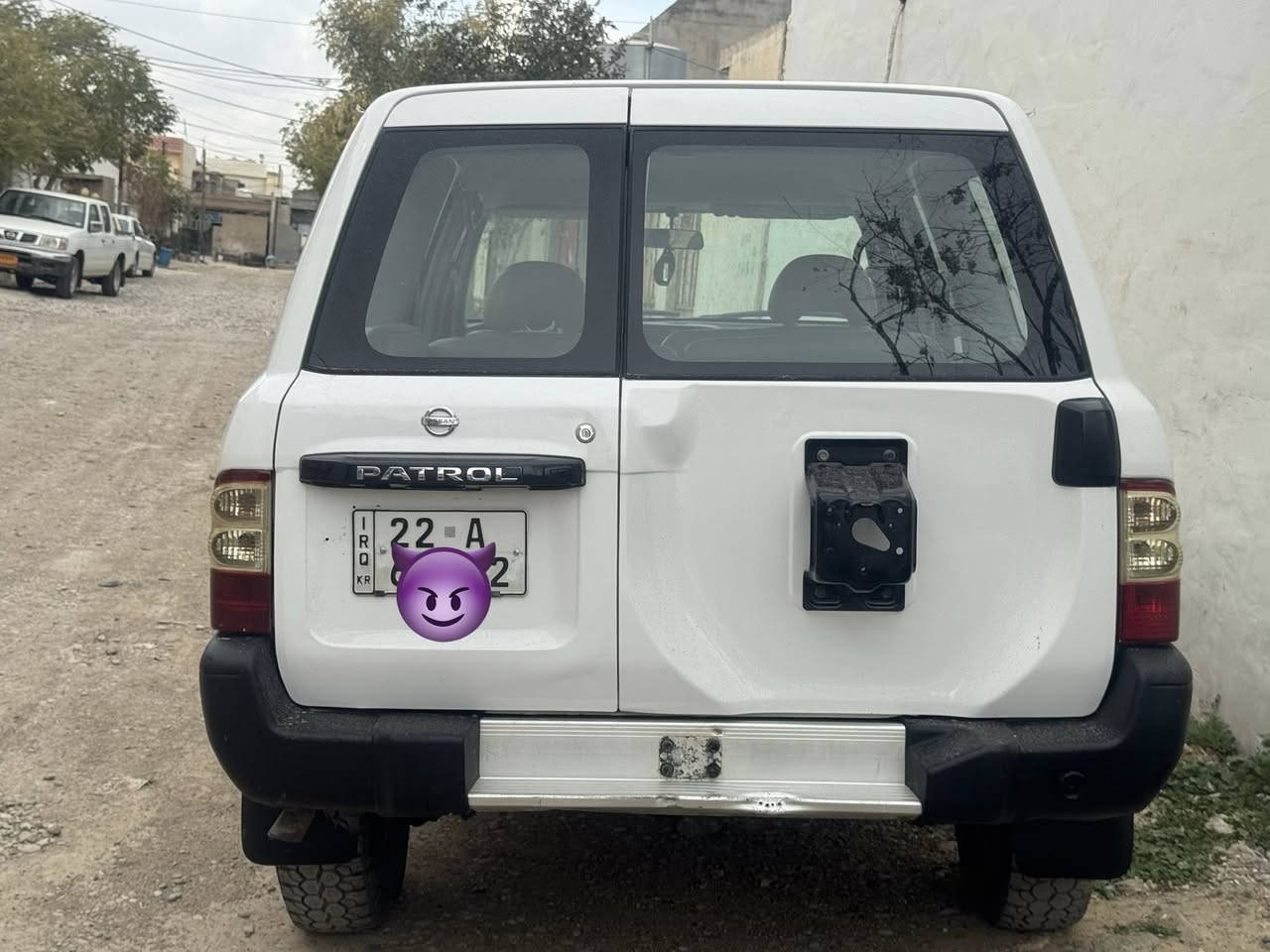 نیسان پاترۆڵ ٢٠٠٢ ناوسپی ڕەقەم هەولیر بەشەرتی حاسیبەی بەغداد سەنەوەی تاوەکو ٢٠٣٠ تازەیە وەکالەی بەناوی خۆمەوەیە بەشەرتی تەحویل و غەرامە غازو بەنزینە تایەی تازەیە بەشەرتی هەموو شتیک سەیارەکە سبوخی نیە هیچ پارچەیەکی نەکراوەتەوە بەس کەمیک وردە کارتی هەیە نرخی ١٠٩ گەڵا قوفڵیی ناونیشانم لە سمودم *********** واتساپ و ڤایبەریشی لەسەرە
