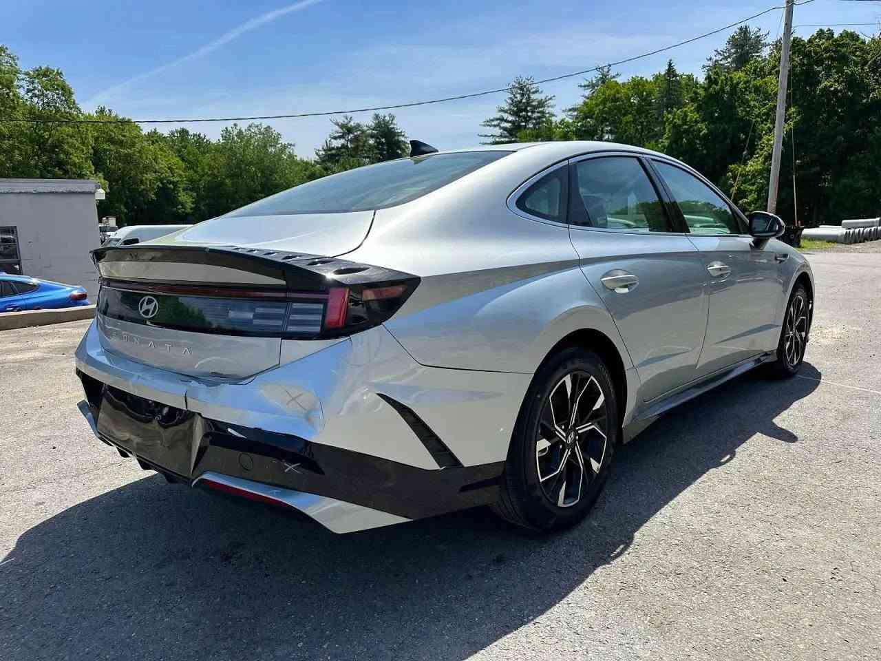 مزاد يوم  الثلاثاء المصادف 23/6
🚘 نوع السياره: هونداي سوناته 

🔹️الحادث / الضرر : كما موضح بالصوره
🔹️الموديل: 2026
4اسلندر 2500
⚠️ علما هذا نموذج بسيط من السيارات التي تعرض في المزاد يومياً 
- نوفر لكم شراء السيارات مباشرة من مزاد كوبارات و IAA الامريكي باسعار تنافسية 
التواصل واتساب أو اتصال على الارقام التاليه 
العنوان الديوانيه .قضاء غماس.شارع الصافي مجاور مدرسه يافا - شركة المتميز 
التواصل واتساب أو اتصال 
***********
