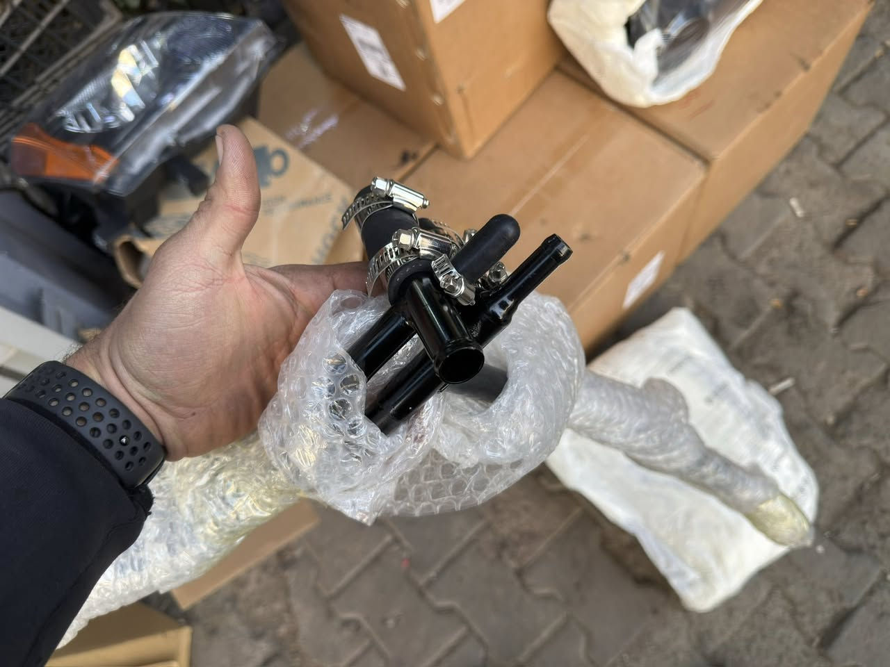 الريان لتجاره ادوات السيارات

تتوفر لدينا ادوات نيسان عام . فيرسا . تيدا . سني هني .  سنترا . سني ياباني . مكزما . التما . روج . باثفيندر . اكستيرا . فيرسا شكل الهندي . وفيرسا مكسيكي . واكستريل 

تتوفر ادوام احتياطيه تجاري /اصلي/مستعمل  
العنوان :بغداد العلاوي شارع 6
اوقات العمل :من ٧صباحا الى ٣مسأ 
ايام العمل :جميع ايام الاسبوع
يتوفر خدمه 📦 توصيل لجميع محافضات العراق بسعر ١٠ الف 
وداخل بغداد بسعر ١٠ الف 
للاستفسار المراسله او الاتصال 

عنوان المحل العلاوي شارع 6 . تقاطع مستشفى الكرامه

***********📱
 0778 104 5369
