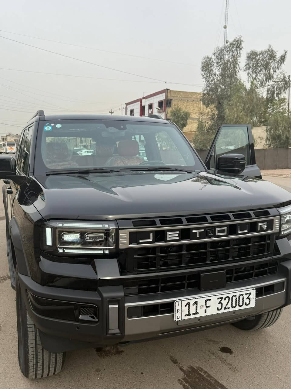 السلام عليكم.
سياره جيتور(g700) للبيع.
لون :اسود
فئه:السبورت
مواصفاتها
 1- تبريد  كشنات
2-باب  الصندوق شفط
3- الداخل برتقالي
4-كشنات خلفيه تبريد
5-دخول ذكي
6-خمسه كاميرات 360درجه 
7-بانوراما
8-ثلاجه
9-لايتات زينون ابيض
10-تشغيل عن بعد 
11- اشاره بالمري
12-نقطه عمياء
13_مري شفط
14-شحن منزلي

(المحرك)
2.0T 
PHEV
904hp
1135NM 
سياره ماشيه (900km) فقط بحاله الوكاله 

للاستفسار  ***********
