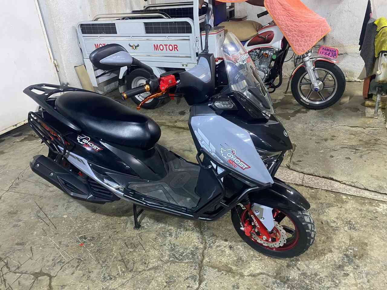 موطور لبيع ستفسار عل رقم صاحب لموطور ‭0781 128 6327‬
