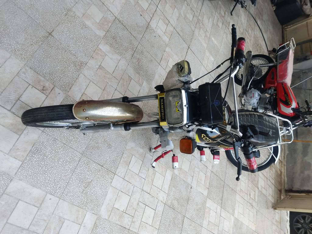 بەناوی خودای گەورەوو میهرەبان :
نامی پڕۆ سۆلینگ 2020نرخ 500هەزار گێڕمەکینە کارەبا سوولف هەمگیانی ئیشەکات مەنەفێیست
ناونیشان سلێمانی ***********
*********** السليمانية, العراق
