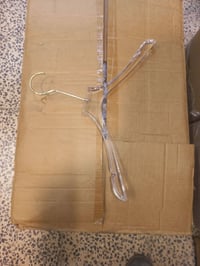 تعلاكه اكرليك  جنكال طويل ذهبي  قياس ٤٤سم  للاتصال ٠٧٨١٢٤٩٠٥٨٨