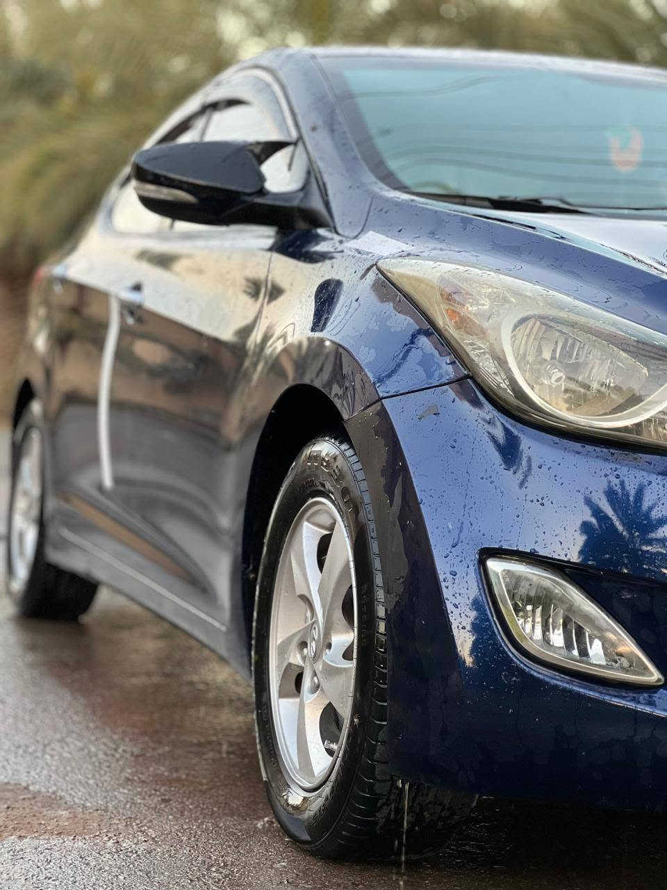 سلام عليكم انترا موديل 12خليجي
رقم سليمانيه دولي لحد 2030
سياره كير عادي 7نمرات محرك شرط 1600دوش
 دبل حساس المرقب بل سوك مو جي دي اى
بيه ثلاث قطع شرط الفحص مع السونار
سياره تخم تاير صدر جديدشرط 
كهربائيات شرط
تبرد ثلج
بكانه السياره صلاح الدين تكريت 
سعر 77بيه مجال بسيط رقم صاحب السياره ***********
