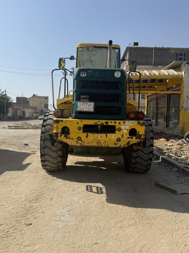 سلام عليكم سفل كاوسكي البيع موديل2003 مكينه كير مكفوله قطرت صبع مابيه مكان الدوانيه استفسار اتصل علي رقم ***********
