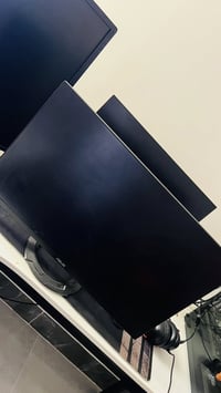 شاشه ASUS 24 لبيع  144Hz مدخل Display مداخل اثنين HDMI تحتوي على سماعا...