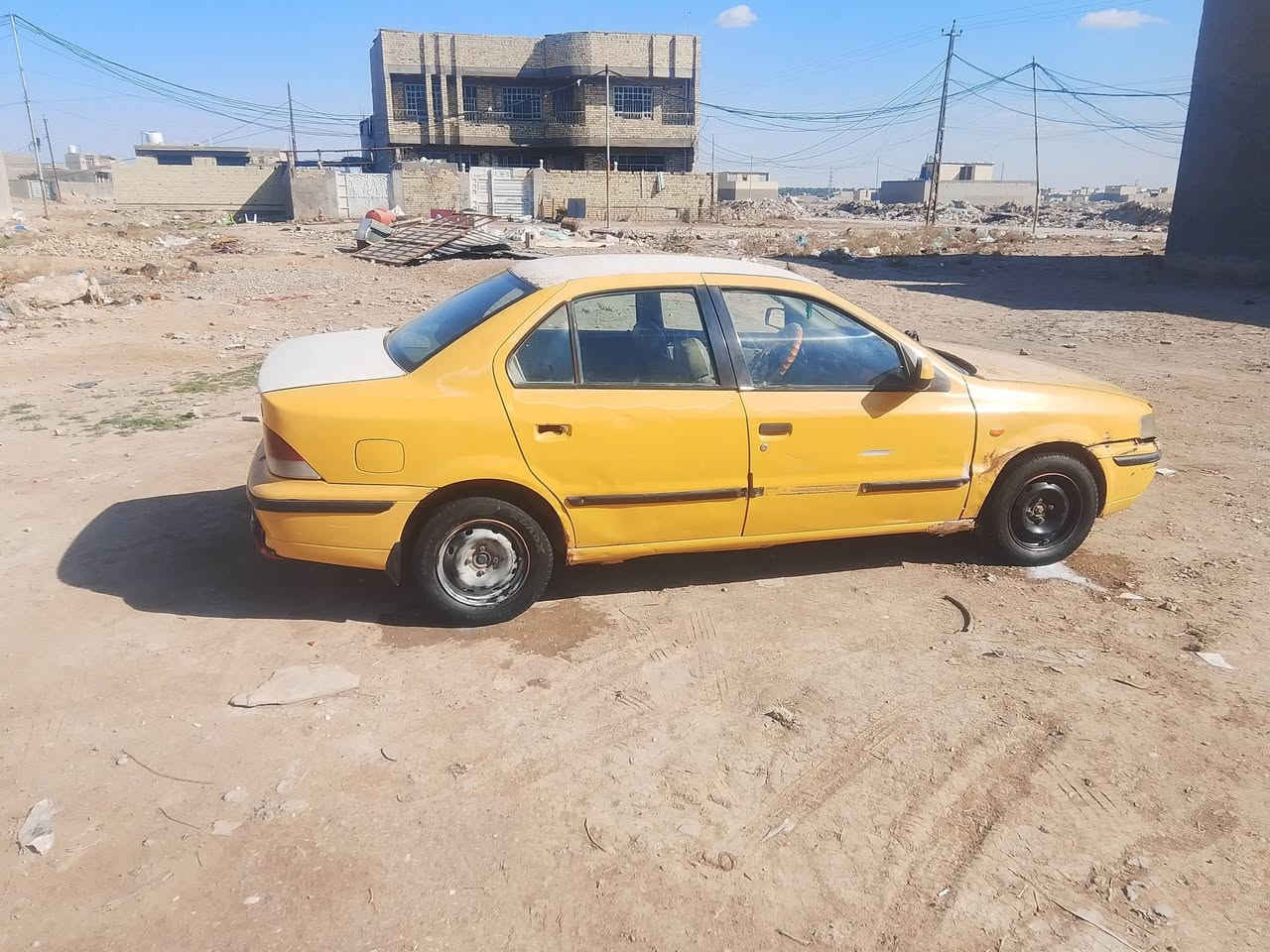 السلام عليكم سمند للبيع موديل 10 سياره الموجود راعيه بسلمان وما اندله السعر 15 بيها مجال ماكينه نظيفه صدر نظيف*********** العنوان بغداد حي البتول
