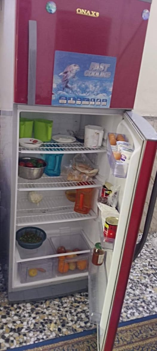 ثلاجه للبيع مابيها اي ضرر عنوان بغداد المشتل ماعندي توصيل سعرها ٢٠٠ بيها مجال بسيط


**إذا كنت صاحب هذا الإعلان وتريد حذفه لأي سبب، رجاءا أرسل رسالة إلى الدعم الفني**