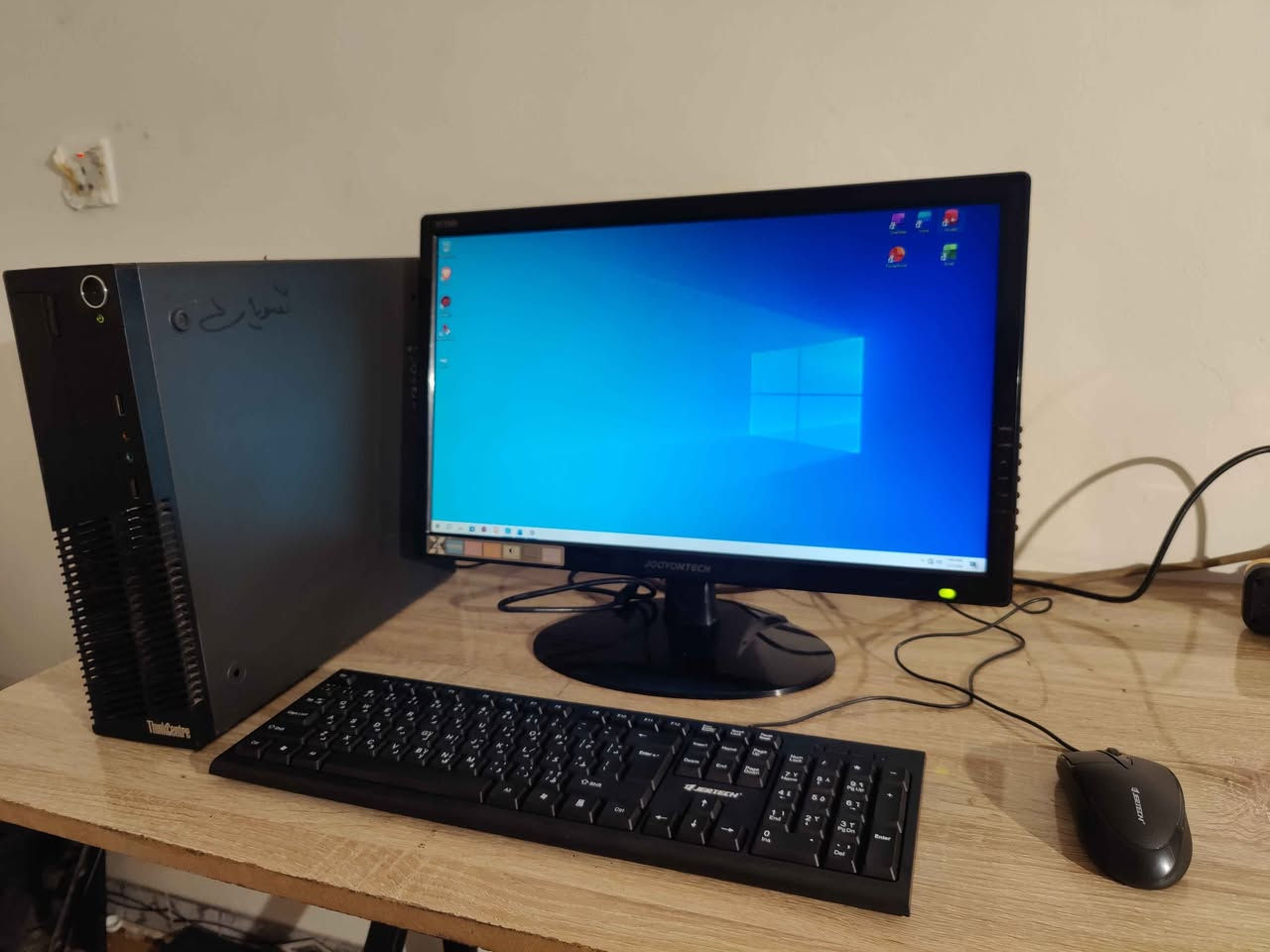 💻 كمبيوتر كامل وجاهز للعمل والدراسة 💻

✅ أداء ممتاز واعتمادية عالية
🔇 هادئ جداً وصوته معدوم
🪟 ويندوز 10 مفعل مع حزمة Microsoft Office مفعلة وجاهزة للاستخدام
🔌مع كامل الملحقات

💰 السعر: 185 ألف دينار فقط 

📩 للتفاصيل والاستفسار يرجى مراسلة الصفحة.

🚚 يتوفر توصيل  إلى جميع محافظات العراق بسعر -10 الاف دينار-

📱 أو التواصل عبر واتساب على الأرقام التالية:
***********
او 
*********** بغداد, العراق
