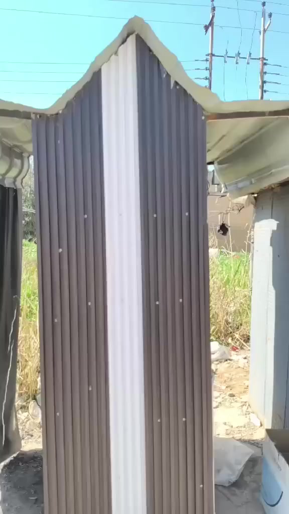 للبيع عربانه كامل هي واغراضه للبيع


**إذا كنت صاحب هذا الإعلان وتريد حذفه لأي سبب، رجاءا أرسل رسالة إلى الدعم الفني**