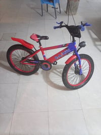 باسكل للبيع جديد السعر 70وبي مجال أو مراوس باسكل بطه نفس الحجم 0783101...