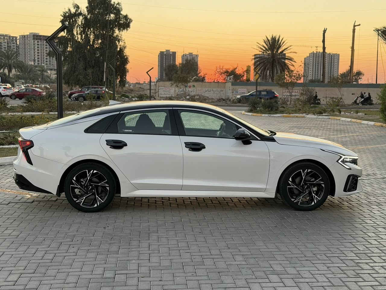 كيا k5 امريكي
موديل 2025 
رقم شهداء قادسيه وكاله عامه 
محرك 2500 🚀
فول جيتي لاين قماره حديد
تبديل جاملغ وبنيد ورش صبغ
شاصي لغد كفاله شرط الفحص
ماشيه 16
سياره جديده كلش وبدون اي نقص

سعر 153$ بيع فقط بدون مراوس
مكان سياره سماوه
استفسار اكثر

***********
