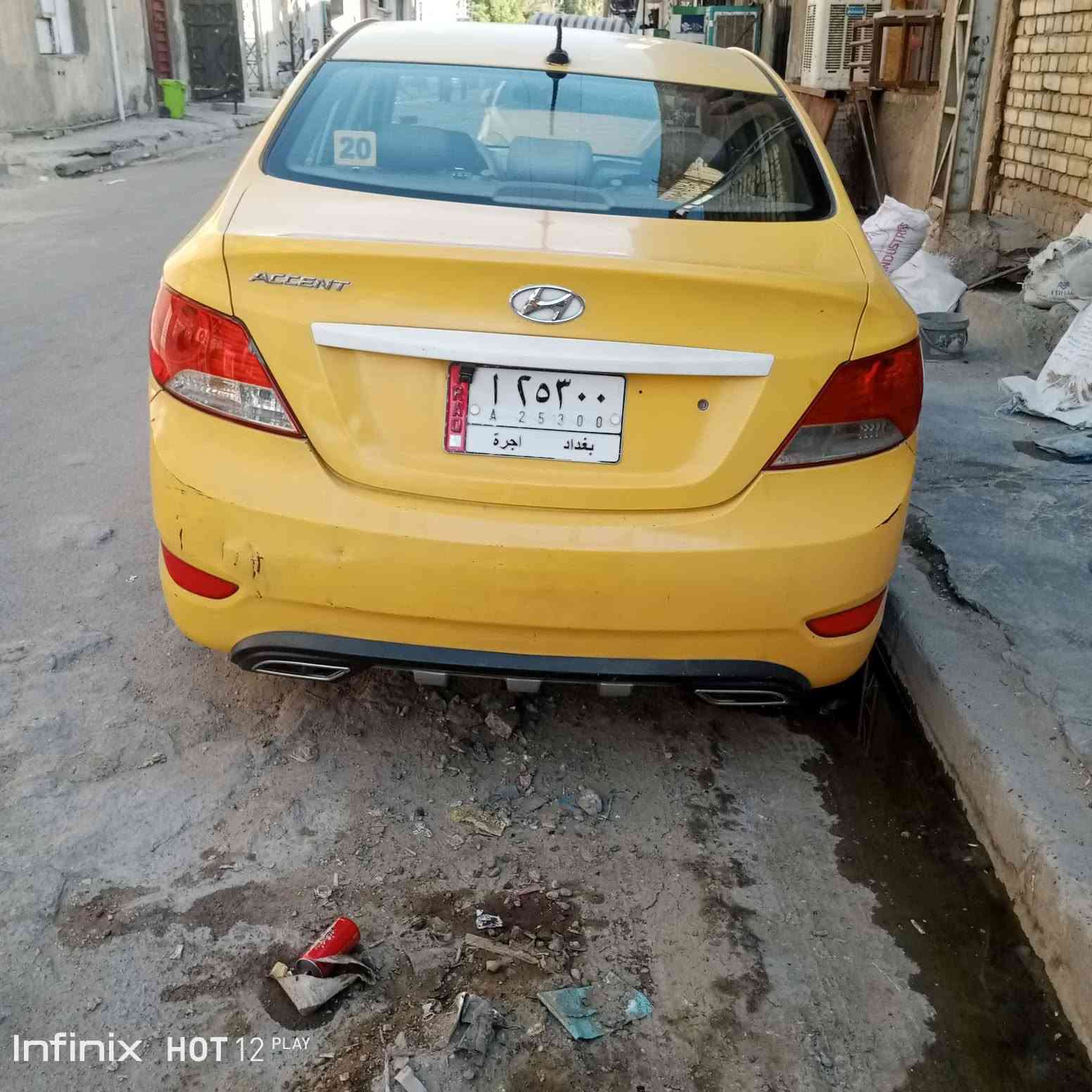مواصفات السيارة اكسنت موديل ٢٠١٢ وارد امريكي ليبل واحد حادثها ربع البنيد بدون دواخل كاميرا اماميه كامرا خلفيه  منضومه غاز رقم بغداد السعر ٧٠ 
رقم ***********
