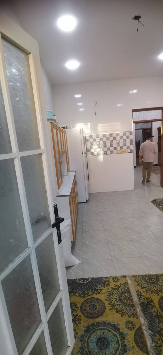 يتوفر بيت في أبو منيصير حي الكرامه قريب جداً من الشارع
المساحة 150متر__ وجه 7ونص
السعر 90وبي مجال
للأستفسار
*********** واتساب
***********
