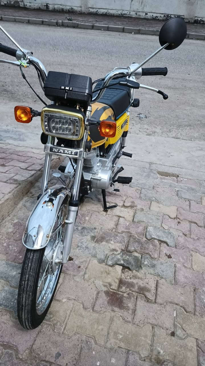 سلام عليكم دراجه للبيع بدون نضافه شوفت عينك كله شغال سعر ب700 وبيه مجال ***********
