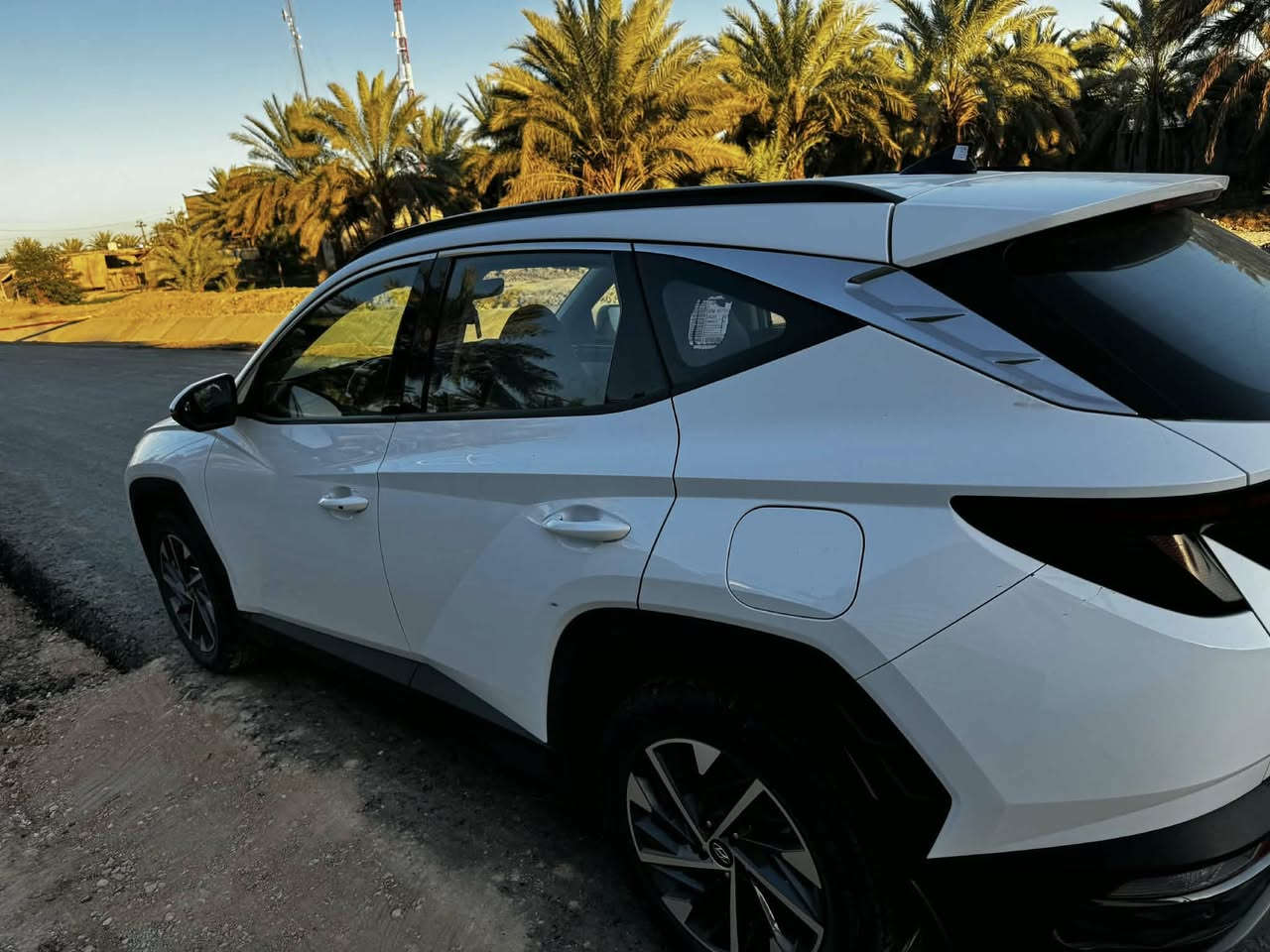 سلام عليكم..
توسان للبيع موديل 2024 خليجي مكفوله من الشخط والرصعه 
رقم بغداد السعر 215 وبيه مجال 
***********
