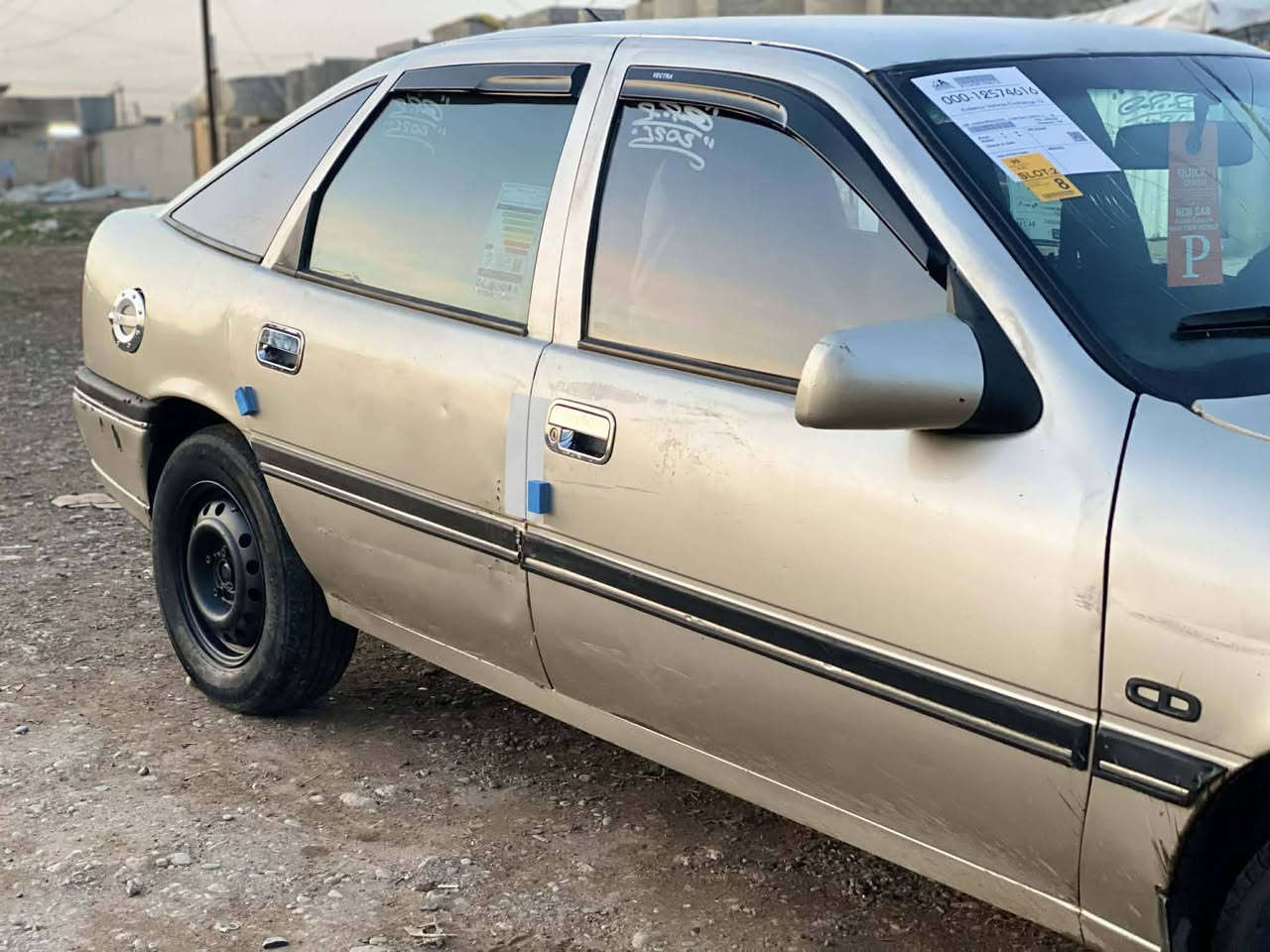 فكترا للبيع موديل 91 حجم 18 رقم نينوى الجديد سياره جاهزه ومكفوله السعر 34 وبيها مجال مكاني موصل شرط التحويل الاستفسار أكثر الاتصال عل رقم ***********
