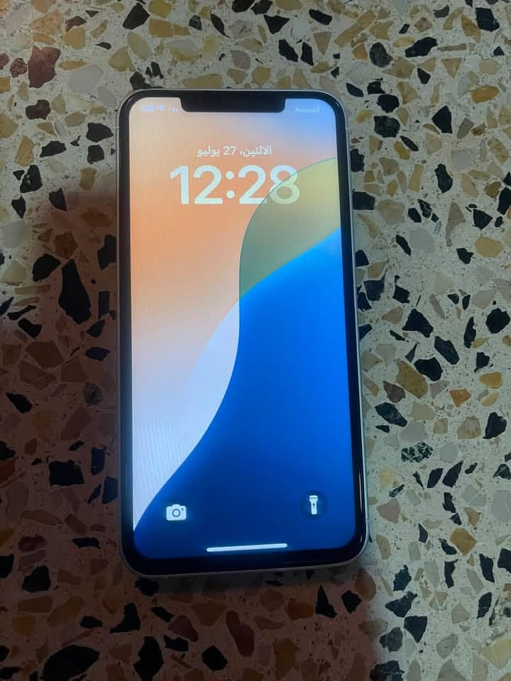 ايفون xs max محور 17 برو ماكس ذاكره 64 بطاريه 74 شرط جديد
السعر 240 تواصل واتساب ***********
