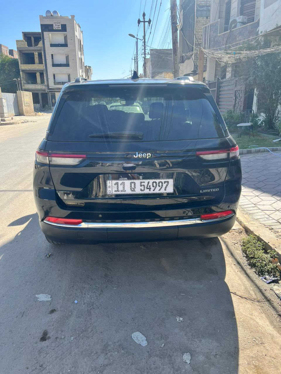 السلام عليكم جيب لمتدد موديل 23 ماشيه 22 فول ما عدا الفتحه للبيع او مراوس السعر 265 بعداد باسمي مكانه المنصور للاستفسار *********** او واتس ***********
