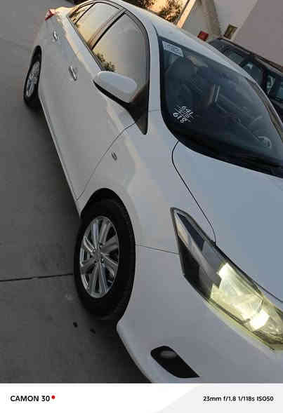 یارس سفر شەریکەی سید نەهرۆ
بۆیاخ و ساردی نیە
گێرو مەکینە بەشەرت نەکراوەتەوە
قەپ و قۆپ و شوختی نیە
لەسەر دەقی شەریکە ماوەتەوە
کوشن جلد . ناو فۆرمیکا . بلاجکتۆر . ویلکرۆم . ECO . ABS .
سپی بەفریە
***********    *********** شمشمل
