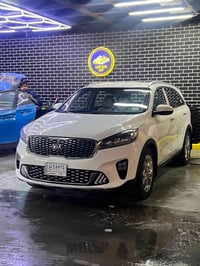 سورنتو ٢٠١٩ • ٦ سلندر • ١٤٣ ألف كم