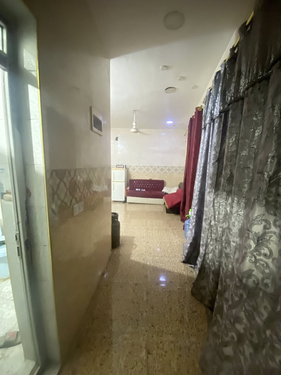 شقة طلاب ناقص طالب واحد مكانها باب المعظم واتساب ***********

شريحة خط ***********
