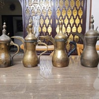دلال سوري • مطرّق يدوي • نظيف