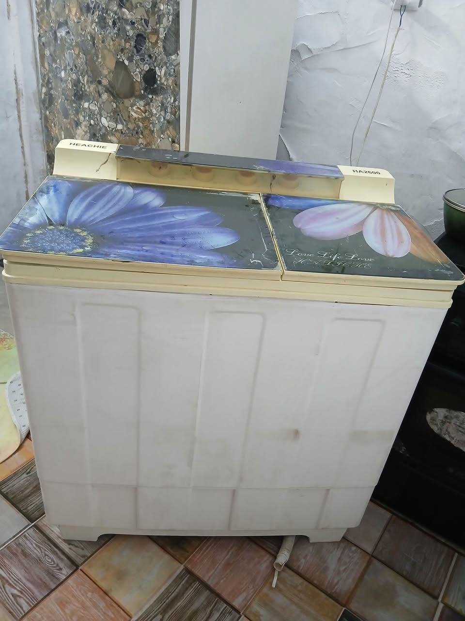 سلام عليكم غساله للبيع نظيفه حجمه ٢٦ كيلو سعر ١٢٥ حله بابل ***********
