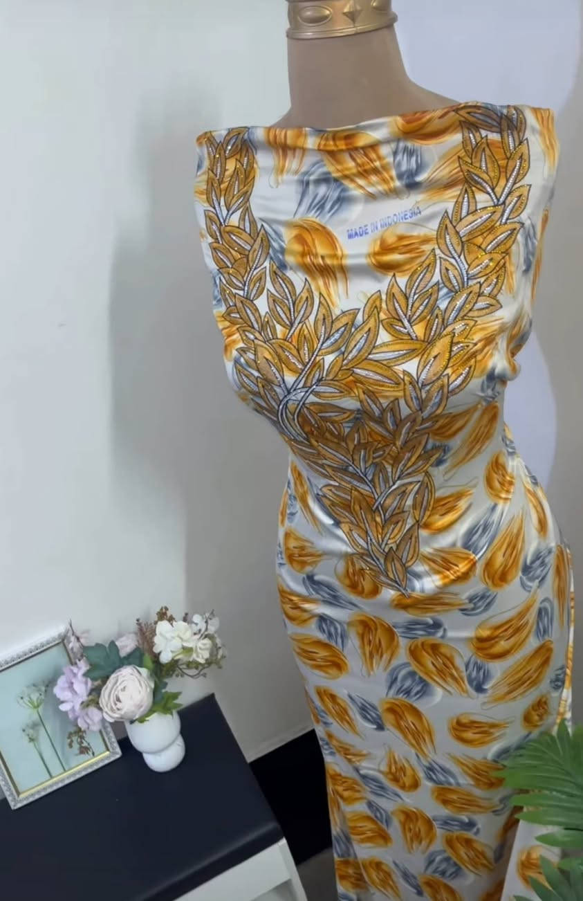 مخور حرير ممخيط السعر ٢٣
واتساب ***********
توصيل ٣٠٠٠ جميع محافظات العراق
