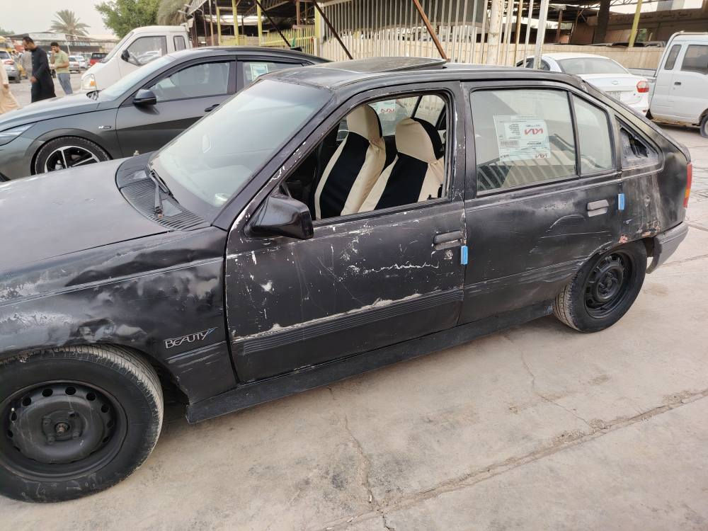 سيارة نوع كاديت ألماني تحويل مباشر او وكالة مكينة شرط سيارة شغالة رقم *********** سامراء, صلاح الدين
