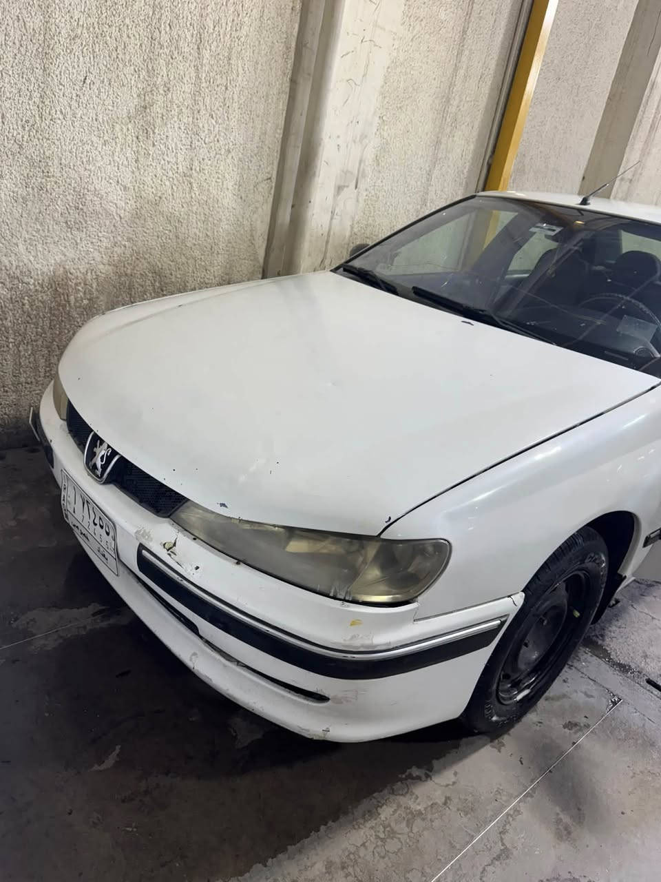 ام عليكم من رخصة مدير الكروب 
بيجو فرنسي 406
رقم بغداد

موديل 2001
محرك جديد
حداديه نضيف
تبريد ثلاجه
كلج جديد كامل بس عندي قره بل 1
مكاني السياره بغداد شقق زيونه
السعر 36$وبيه مجال قليل
للاستفسار ***********
