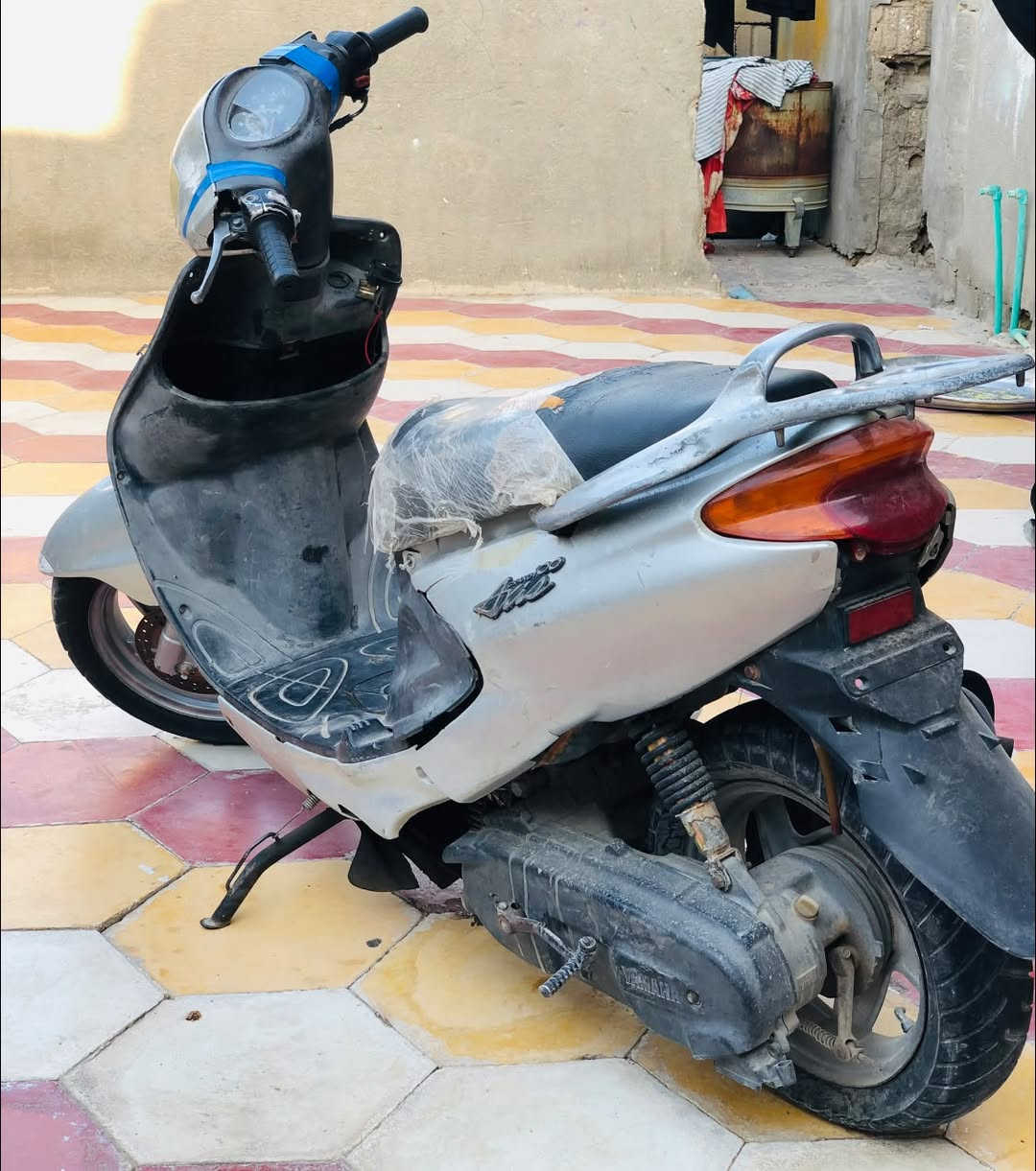 سلام عليكم دراجه دولفين للبيع سعر 200وبيها مجال للشرايه ***********
