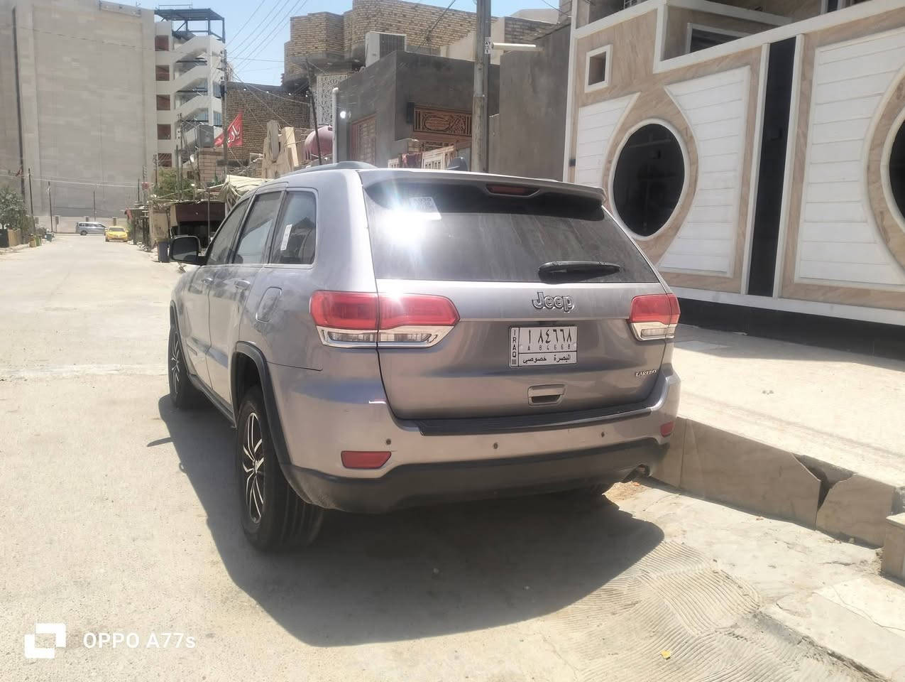 السلام عليكم البيع جيب لاريدو مديل 17رقم بصره سياره جاهزه عنوانهه الناصريه ***********
