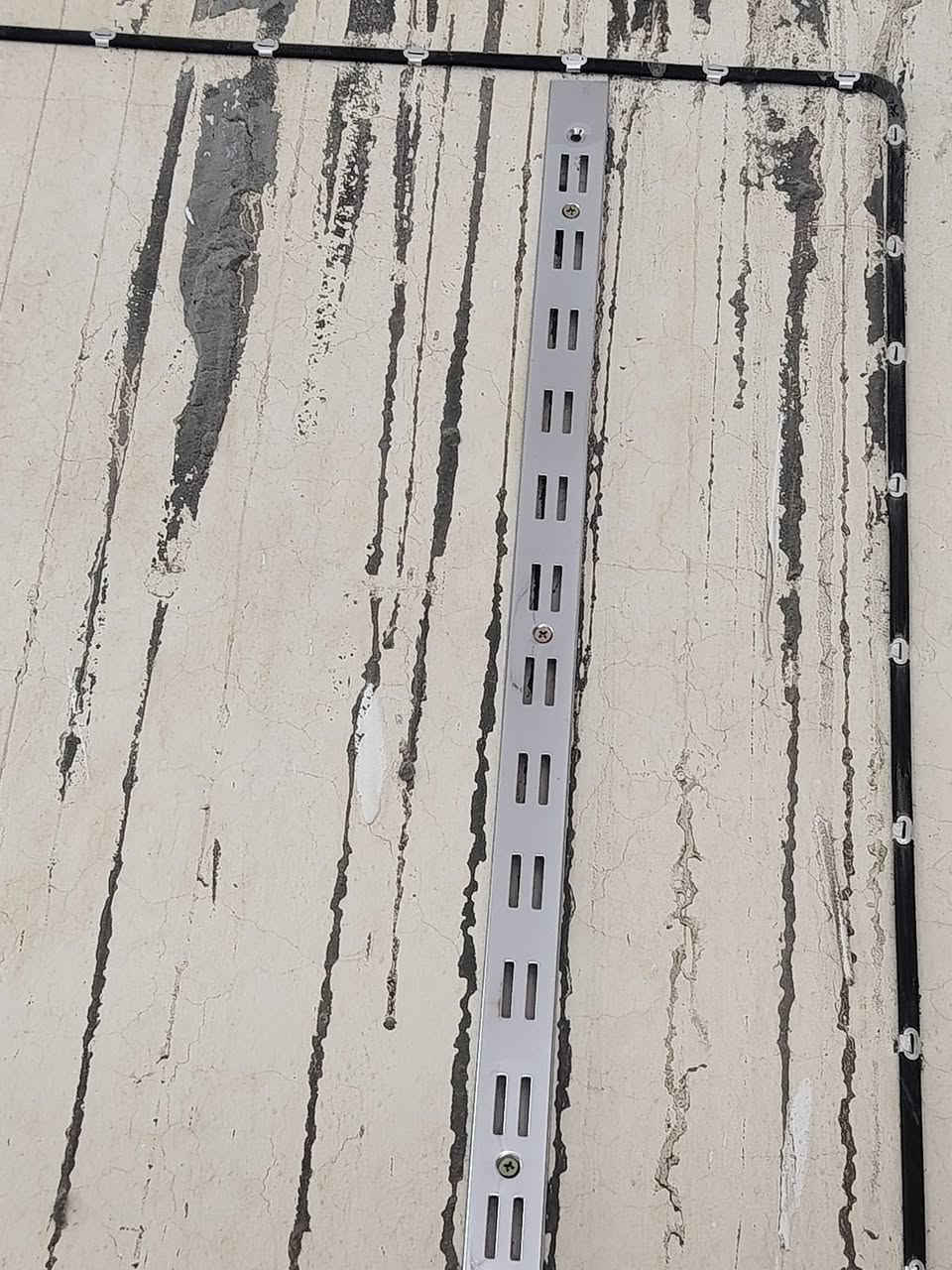 السلام عليكم
اخوان متوفر عدي مثل لي بصوره

كلهن اخو جديد المراسله واتساب ***********
