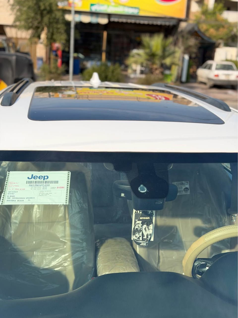 السلام عليكم سياره جيب خليجي 2018 ماشية 58 سياره جديده بأسمي فول موصفات لمتد واحد على واحد كشنات امامي خلفي تبريد وتدفى حساس امامي خلفي  كراسي كهرباء جنطه جكات  سياره هواي بيها موصفات صدر جديد كله جديده السعر 23500  وبيها مجال بغداد الكاظمية
***********
*********** بغداد, العراق
