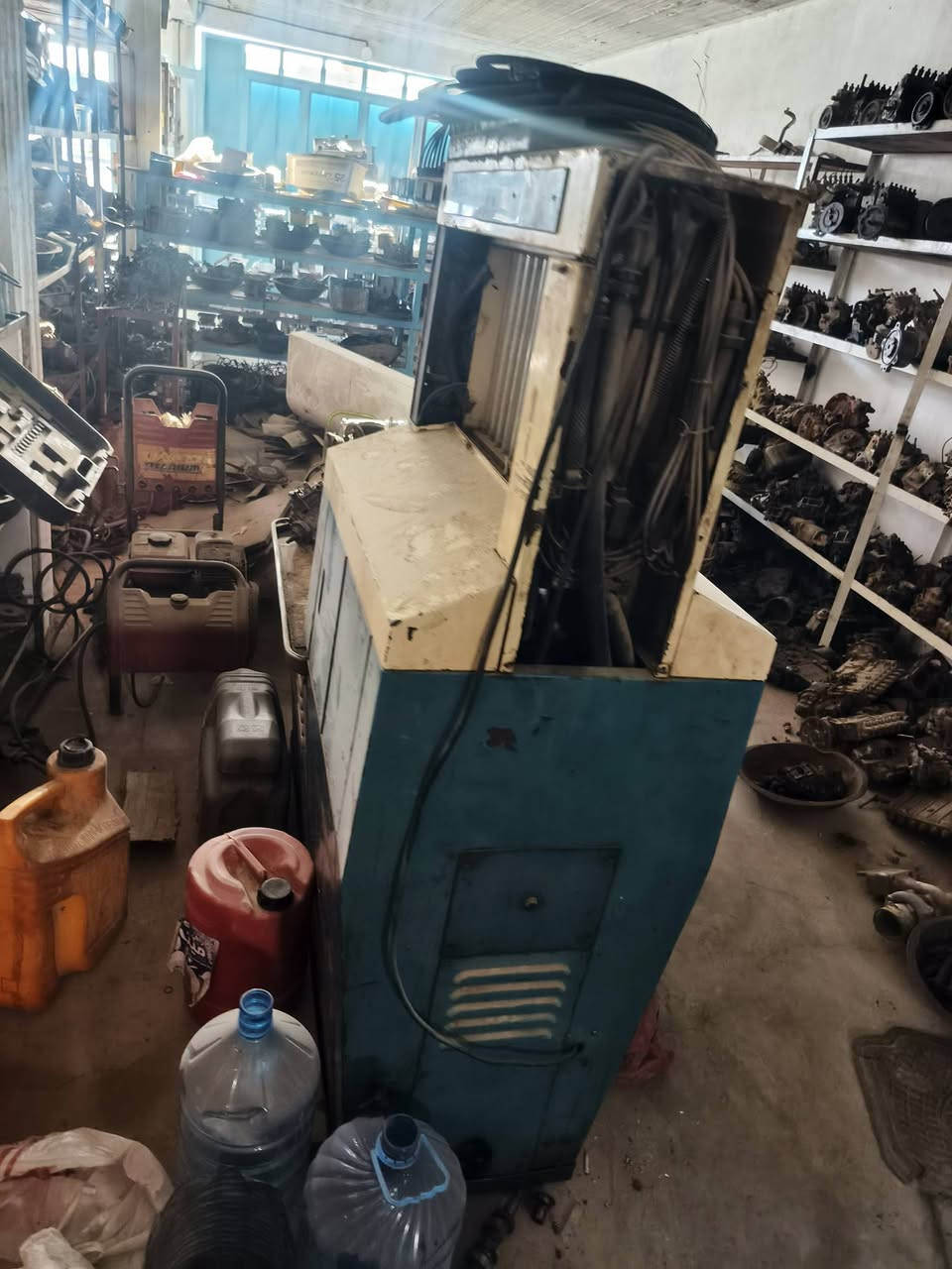 سلام عليكم للبيع بمات كاز بانواعها
وجهاز بمات عاطل للاستفسار ***********
