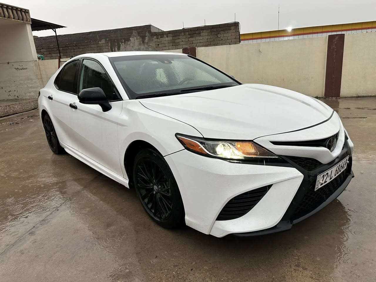 كامري seموديل 2020 ماشي 85 الف
نص جاملغ جهه سائق تعديل بارد ونص باب ورا سائق صبغ

رقم اربیل ترید تحویل ترید وکالە

علیها غرامە مرور ملیون و ١٧٠ الف ینزل من السعر

سعر ١٨٨ بی مجال 

رقم موبایل واتس اب 

***********
