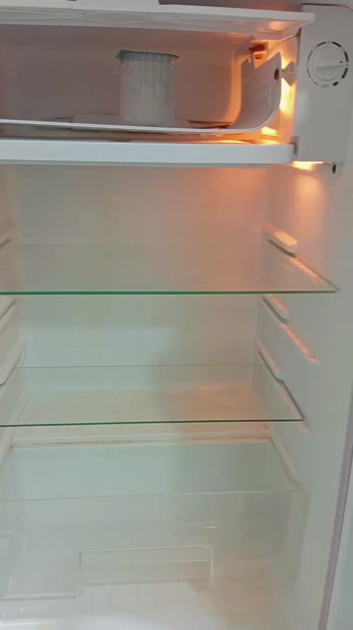 ثلاجه نظيفه كلش وشغاله وع الفحص تجميدهه فول السعر 75وبيه مجال قليل مستعجلين ع بيعته


**إذا كنت صاحب هذا الإعلان وتريد حذفه لأي سبب، رجاءا أرسل رسالة إلى الدعم الفني**