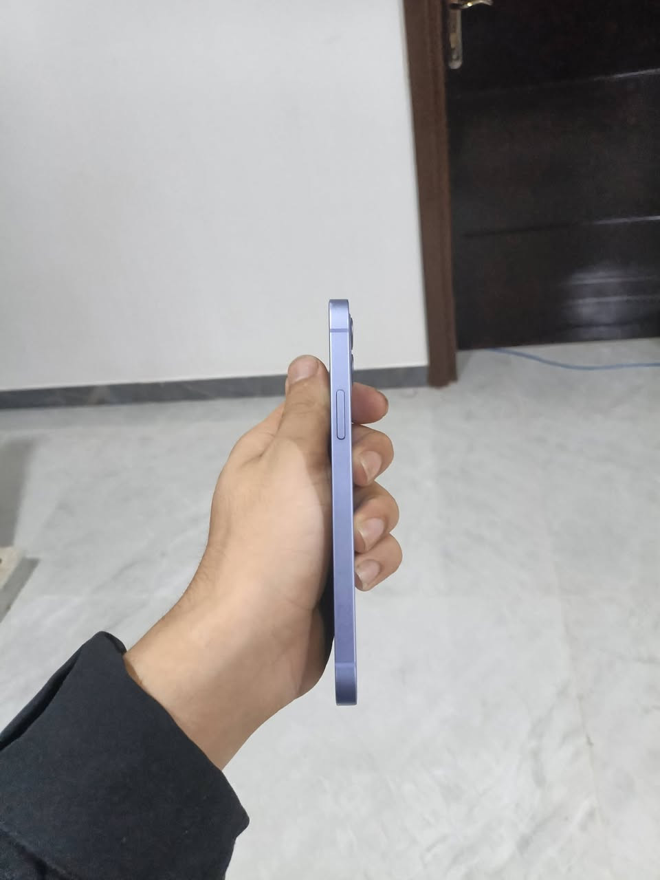 يا الله سلام عليكم ايفون 12 للبيع جهاز نظيف كلشي ما ميدلر بي
جهاز ذاكرته 128 وبطاريته 77 جهاز نظيف استعمال للدراسه فقط 
السعر 350 وبي مجال 
المكان النجف الاشرف 
الرقم ***********
ملاحظة لا يوجد خدمة توصيل
