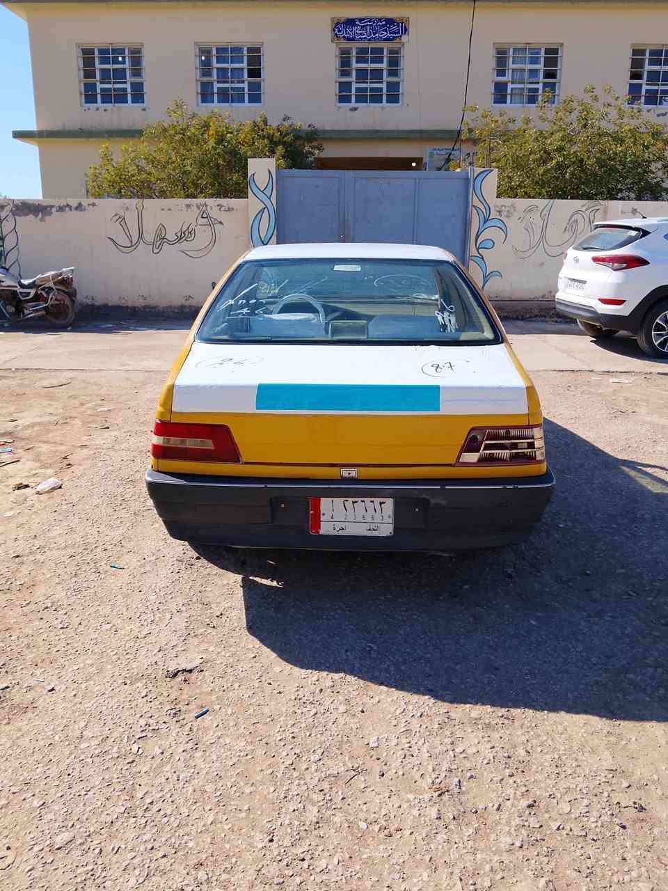 سلام عليكم شباب سياره للبيع موديل 2010 رقم نجف ألماني كير ومكينه جديد تخم تاير جدد كهربائيات كلها شغاله دوشمه جديده السعر 18 وبيه مجال للطيبين للاستفسار الاتصال على *********** مكاني بابل قضاء الكفل الخاص مغلق اتصل وخادم
