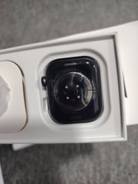 ساعه أبل • سيرس ٩ • بكبس الشركة