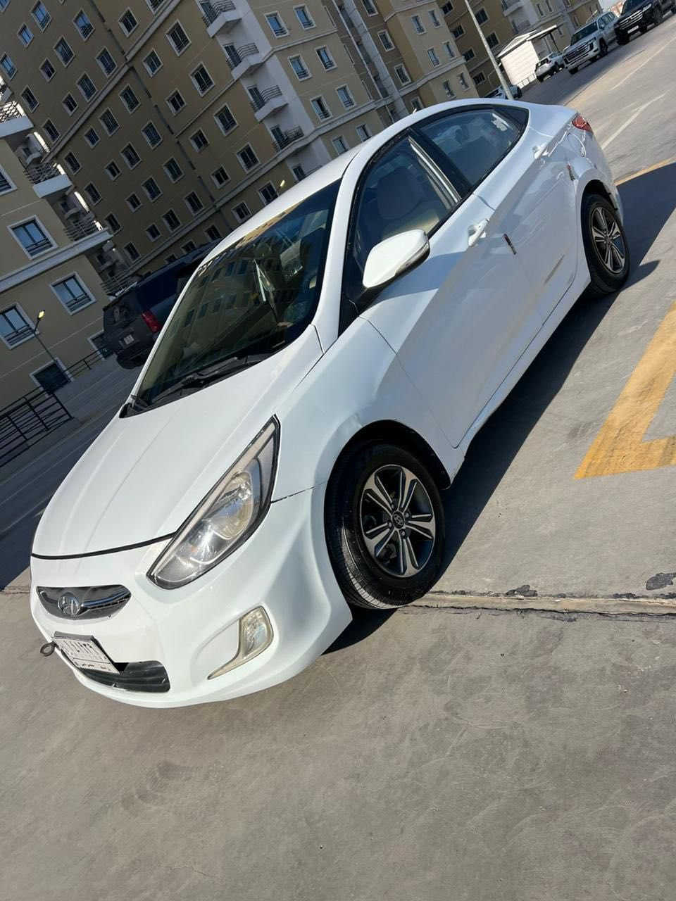 وتعديل بالجنطة بسيطططط اكسنت 2014. للبيع خليجي. اتصال ***********. محرك 1400. جاهزه من كل شي بسمي مباشر عنوان بغداد منصور
