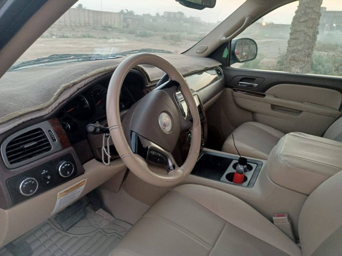 جمسي SLT
خليجي 
مكفول
سيارة اصولي 
المكان البصرة

***********
