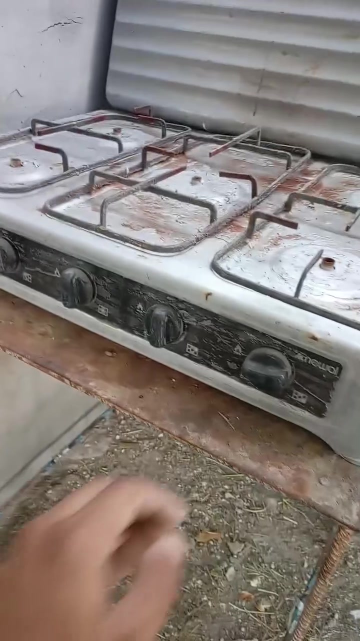 طباخ ٥ عيون شغال كامل هو والميز مالته .. بسعر مناسب.


**إذا كنت صاحب هذا الإعلان وتريد حذفه لأي سبب، رجاءا أرسل رسالة إلى الدعم الفني**