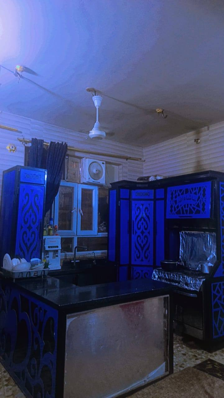 السلام عليكم كاونتر المنيوم للبيع هوه والمرمر جديد ونظيف 
السعر والاستفسار اتصل ع رقم 
***********
