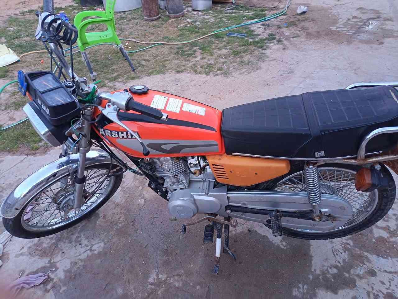 للبيع مديل 2017 تعمير السعر 400وبيه مجال أوراق اصولي قبل ترقم ***********
