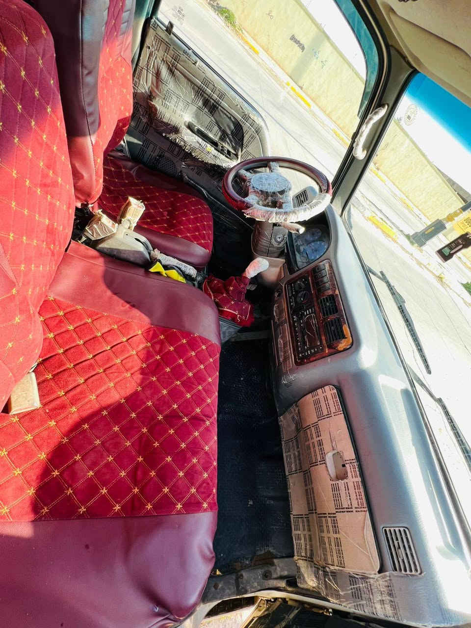 سلام عليكم كيه بزون موديل 2002 كير ومحرك شرط شاصي جديد السياره ما مكصوص مسجله منفيس جديده السياره كهربيات كلها. شغاله سياره جديده ما عايزها برغي السعر 38 ورقه وبيها مجال حك الجيهه
المكان الحويجه الحي العسكري بيع فقط نقط 
اقصط ما ابيع اعتذر مراوس ما اراوس ومكلف بل نشر 
‏‪***********‬‏
