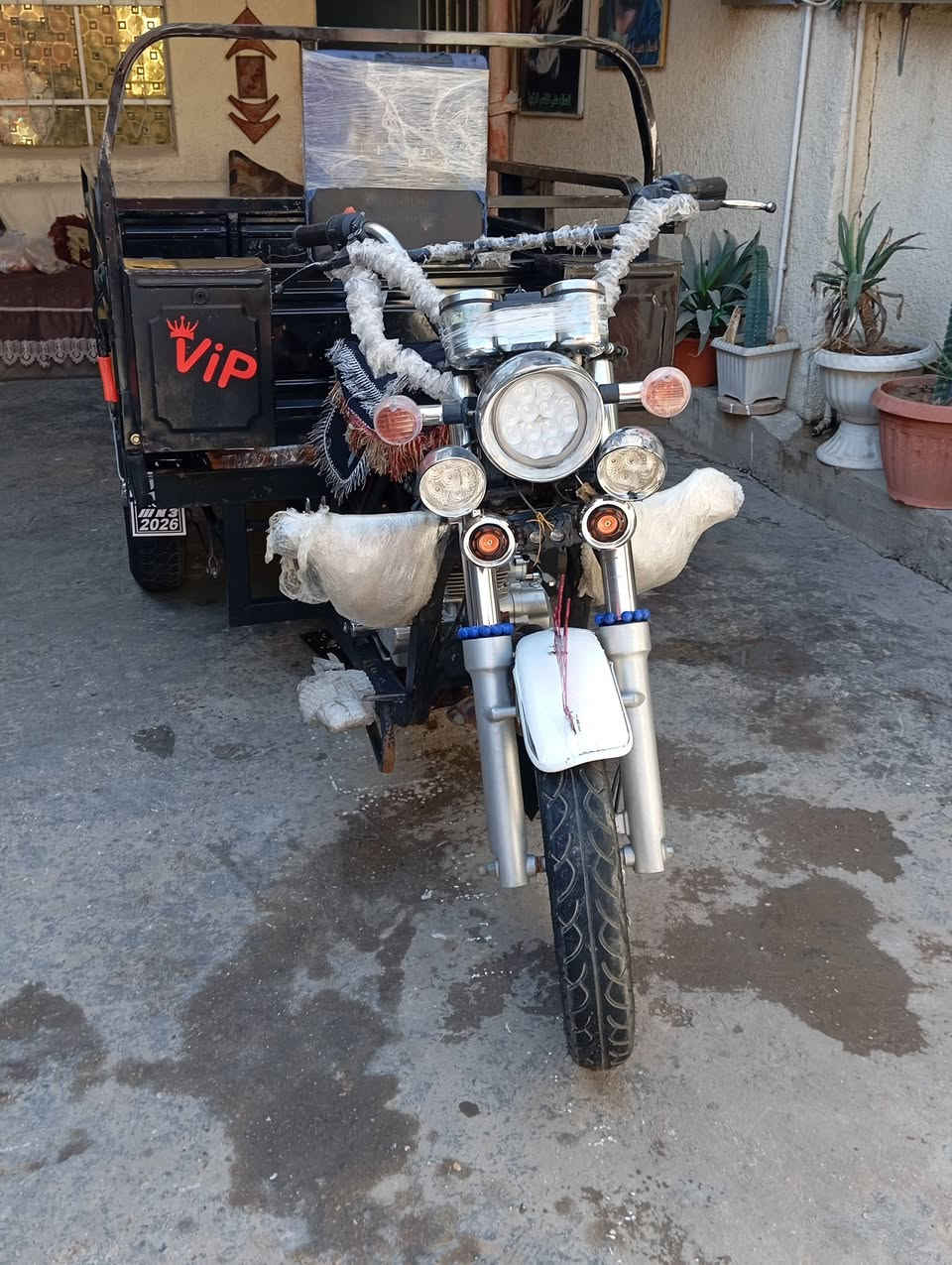 يالله موديل2024كفاله اوراق اصولي محرك برغي مامفتوح تخم تاير جديد السعر1850وبيها مجال مكاني بغداد الحبيبيه***********
